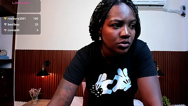 chanel brunette online show from March 3, 2025, 5:50 pm