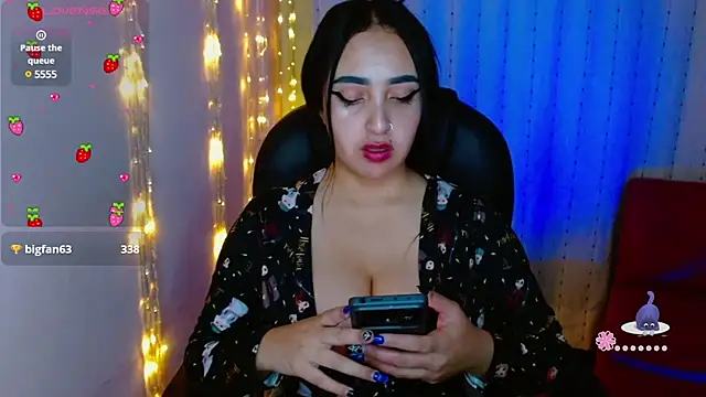 AmberGoddess  online show from February 13, 2025, 7:24 am