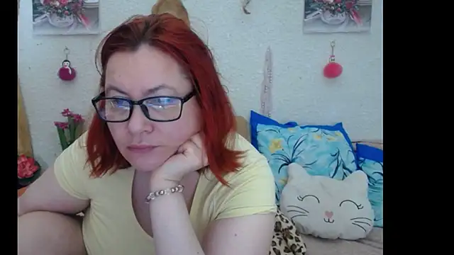 PlayfullMature online show from November 14, 2025, 11:20 am