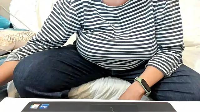 IsraeliMilf online show from March 4, 2025, 7:54 pm