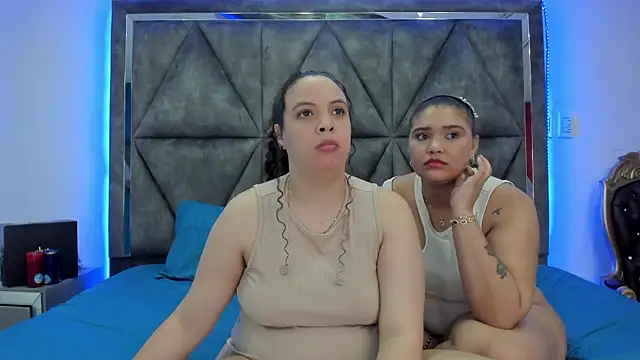 Danielaandximena online show from January 31, 2025, 6:24 am