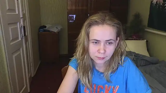 Riley Roo online show from January 5, 2025, 5:51 pm