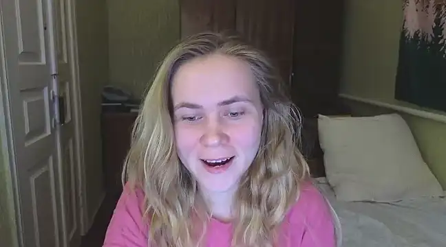 Riley Roo online show from February 12, 2025, 5:05 pm