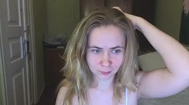 Riley Roo online show from February 22, 2025, 6:52 pm