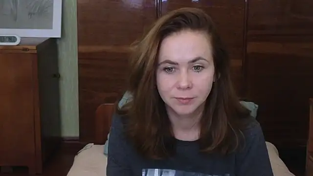 Riley Roo online show from September 12, 2025, 9:09 am