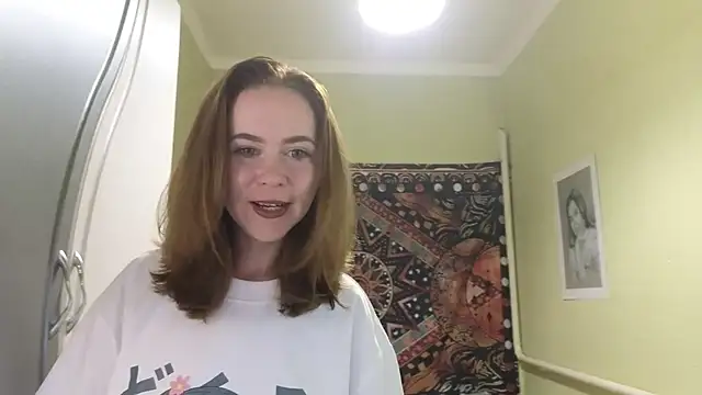 Riley Roo online show from September 13, 2025, 3:45 pm