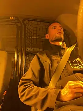 davorm online show from March 6, 2025, 10:41 am