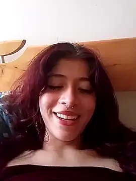 Snapshot of SuzzyyM chatting on February 23, 2025, 7:17 pm SuzzyyM online show from February 23, 2025, 7:17 pm