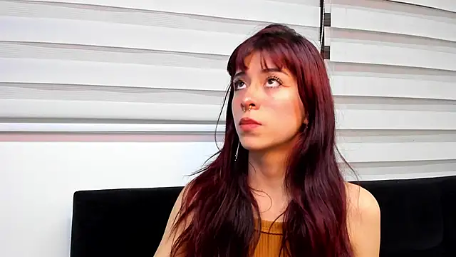 SuzzyyM online show from February 20, 2026, 11:38 pm