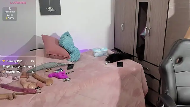 vanessabz online show from February 20, 2025, 3:08 pm