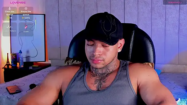 Snapshot of Stiven_collins chatting on May 25, 2026, 4:29 am Stiven collins online show from May 25, 2026, 4:29 am