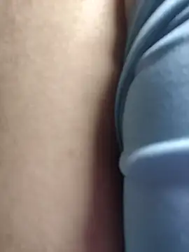 ale blossom online show from October 31, 2025, 4:13 am