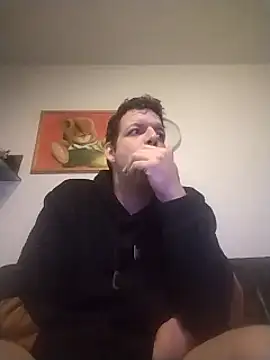 Knuffelstaaf123 online show from February 6, 2025, 2:04 pm