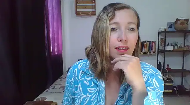 charlott ponce online show from March 6, 2025, 6:48 pm