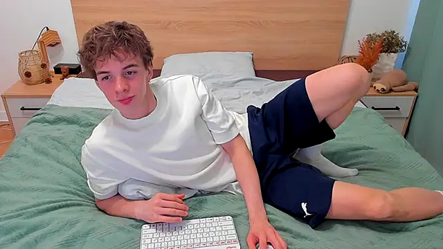 Fandi 777 online show from December 2, 2025, 8:30 am