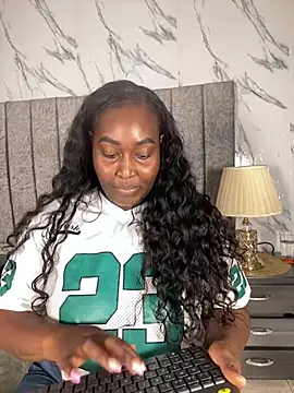 emilyrojas online show from April 20, 2026, 4:21 pm