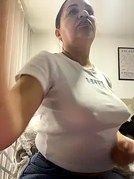 ruby santana777 online show from October 14, 2025, 7:03 pm