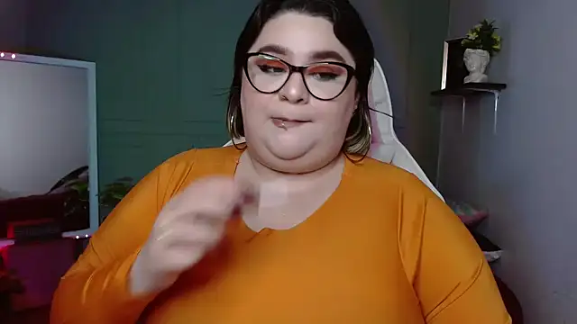 tiffany laurens online show from December 6, 2024, 6:37 am