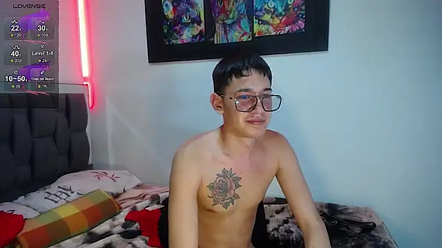 Mr daren  online show from February 20, 2025, 2:18 am