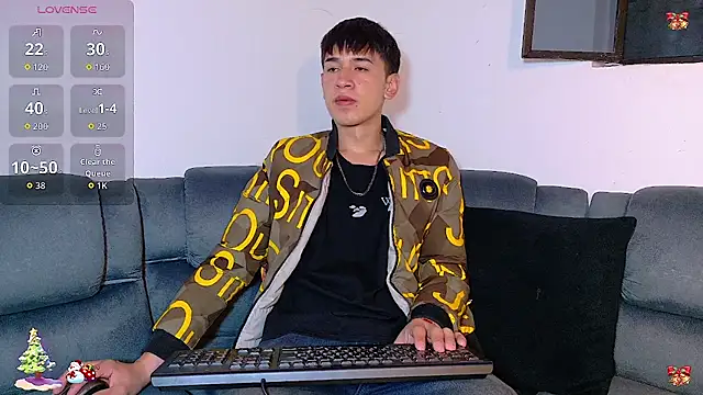 Snapshot of Mr_daren_ chatting on December 20, 2025, 6:48 pm Mr daren online show from December 20, 2025, 6:48 pm