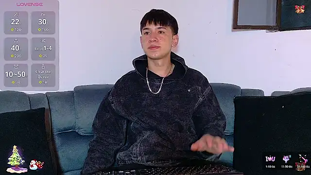 Snapshot of Mr_daren_ chatting on January 9, 2026, 8:43 pm Mr daren online show from January 9, 2026, 8:43 pm