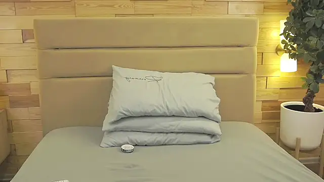 EthanPinkman online show from February 28, 2026, 3:40 am