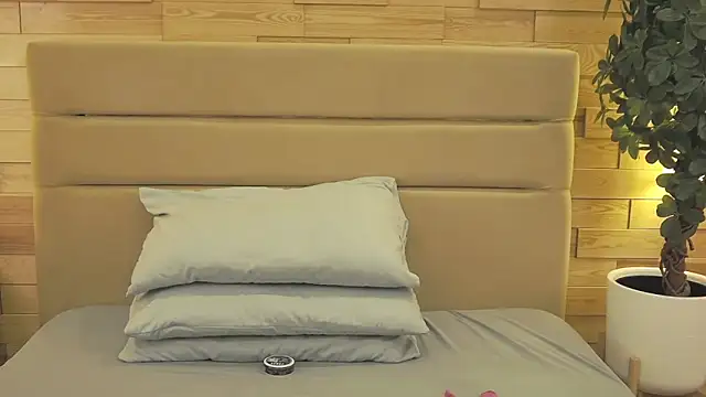 EthanPinkman online show from March 6, 2026, 4:31 am