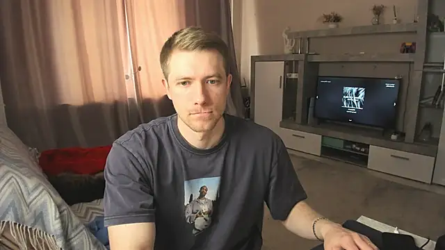 EthanPinkman online show from May 16, 2026, 7:05 am