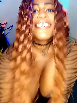 Snapshot of AmazonianMistress chatting on January 8, 2025, 2:25 am AmazonianMistress online show from January 8, 2025, 2:25 am