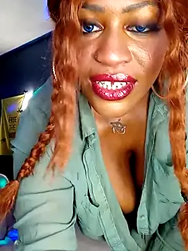 Snapshot of AmazonianMistress chatting on February 9, 2025, 7:52 pm AmazonianMistress online show from February 9, 2025, 7:52 pm