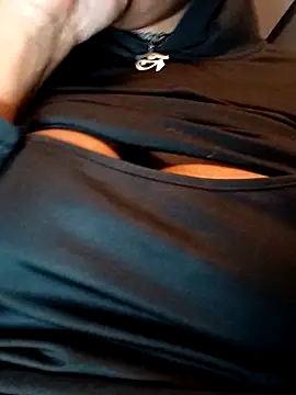 Snapshot of AmazonianMistress chatting on March 13, 2025, 2:16 am AmazonianMistress online show from March 13, 2025, 2:16 am