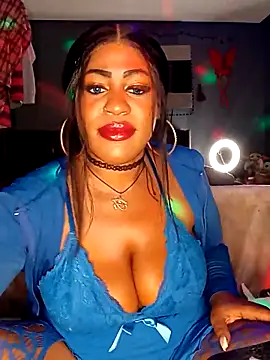 Snapshot of AmazonianMistress chatting on March 19, 2025, 1:10 am AmazonianMistress online show from March 19, 2025, 1:10 am