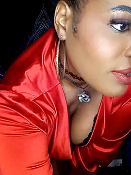 Snapshot of AmazonianMistress chatting on September 19, 2025, 9:04 pm AmazonianMistress online show from September 19, 2025, 9:04 pm