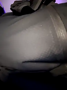 Snapshot of AmazonianMistress chatting on March 4, 2026, 4:13 pm AmazonianMistress online show from March 4, 2026, 4:13 pm