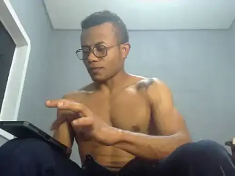 grandominantex1 online show from December 24, 2024, 10:17 pm