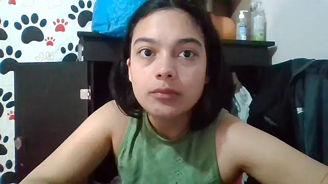 Snapshot of littlemelii chatting on October 12, 2025, 11:59 pm littlemelii online show from October 12, 2025, 11:59 pm