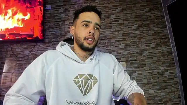 Snapshot of Seth_Owner chatting on February 6, 2025, 1:54 pm Seth Owner online show from February 6, 2025, 1:54 pm