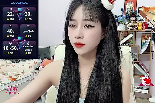  LLisa  online show from December 25, 2024, 4:54 pm