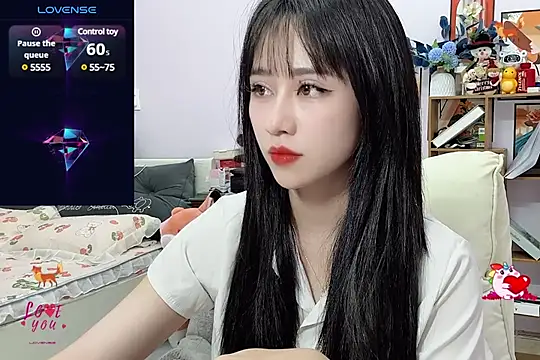  LLisa  online show from December 29, 2024, 6:49 pm