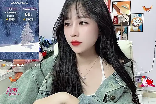  LLisa  online show from February 11, 2025, 7:27 pm