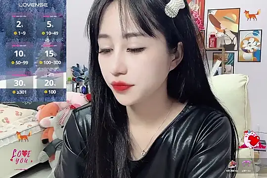  LLisa  online show from February 14, 2025, 9:56 am