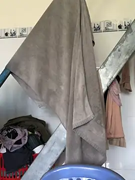 2HotAsain4u online show from January 5, 2025, 1:45 am