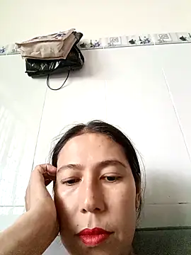 2HotAsain4u online show from October 17, 2025, 2:15 am