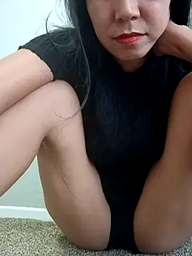 2HotAsain4u online show from August 8, 2026, 11:18 pm