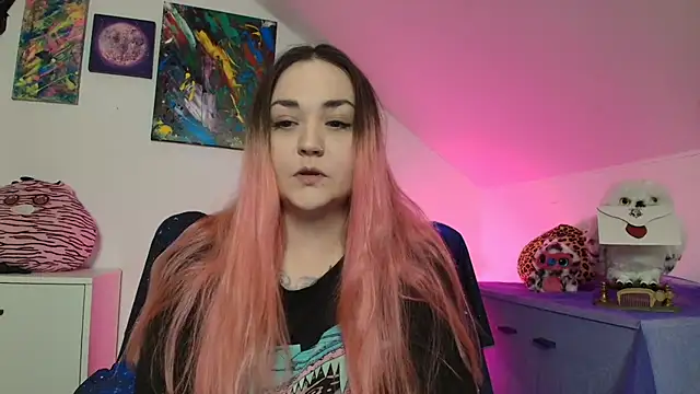 PinkHurricaneOfficial online show from February 21, 2026, 3:46 pm