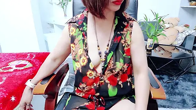 Miu-Le online show from June 2, 2026, 10:34 pm