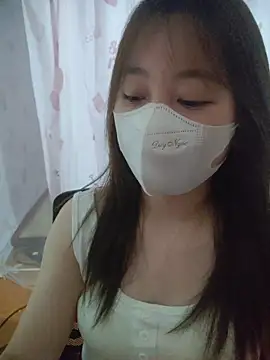Kajisu 26 online show from May 27, 2026, 1:57 am