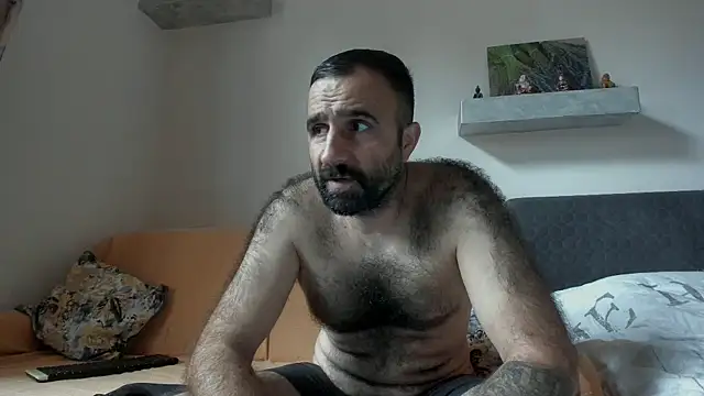 ivat80 online show from October 8, 2025, 8:34 am