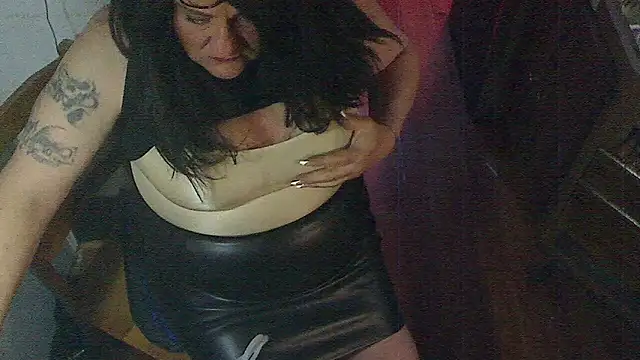 jessicalove99 online show from December 5, 2024, 10:01 am