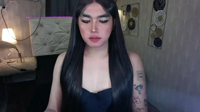 M1ssJadeS0 online show from November 5, 2025, 8:53 pm